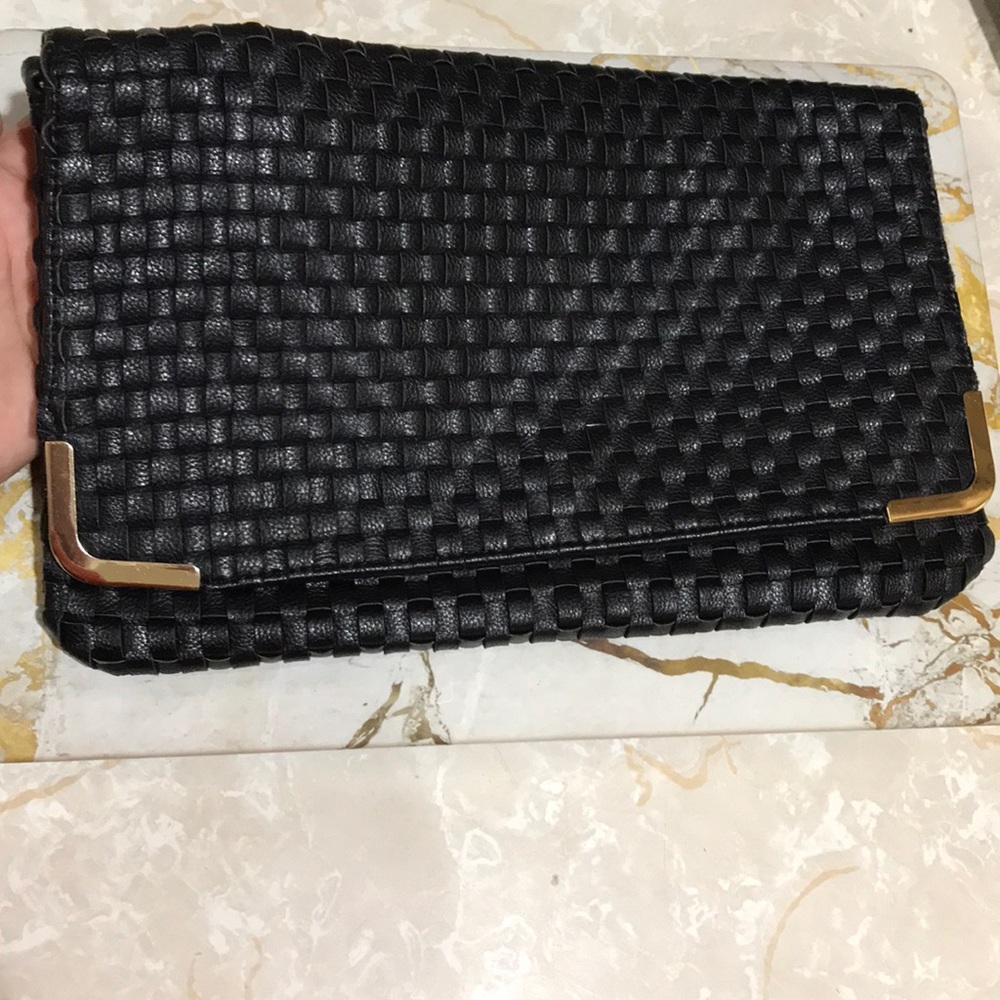 Black Clutch